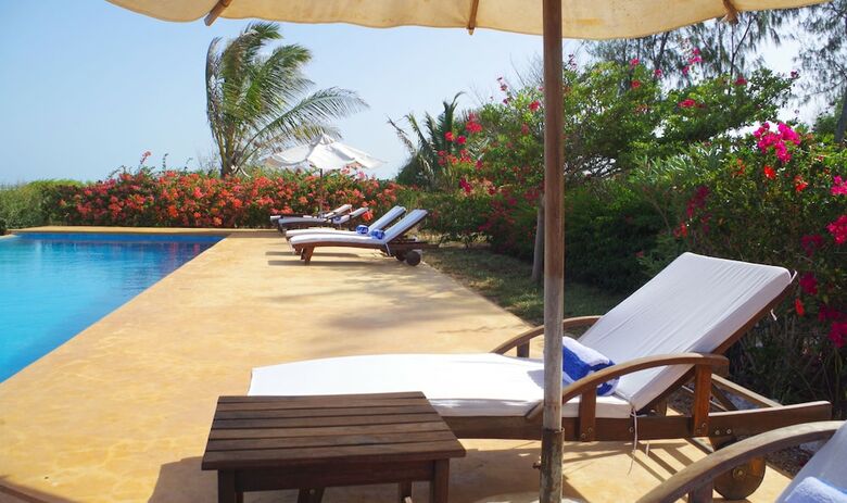 Bed & Breakfast Karabai Villa