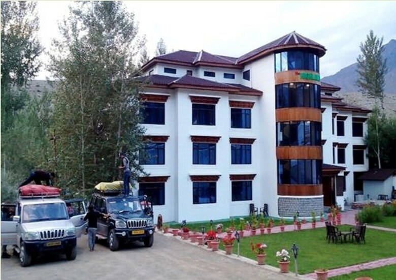 Hotel The Highland Mountain Resort & Spa