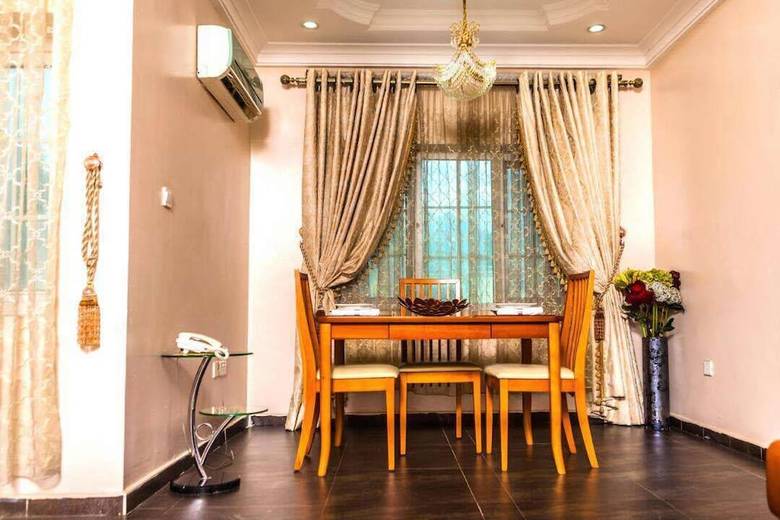 Aparthotel Casa Valleta Guest House & Apartments