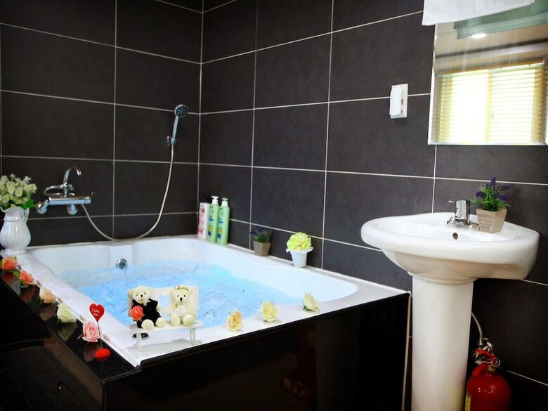 Inn Gyeongju Guest Hotel