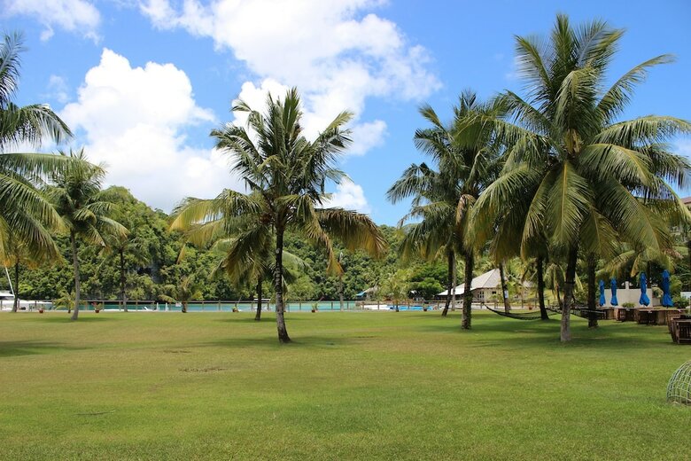 Hotel Cove Resort Palau