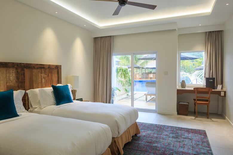 Hotel Cove Resort Palau