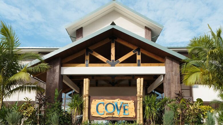 Hotel Cove Resort Palau