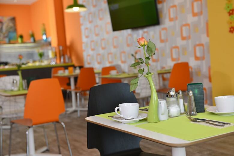 Sleepysleepy Hotel Gie�en