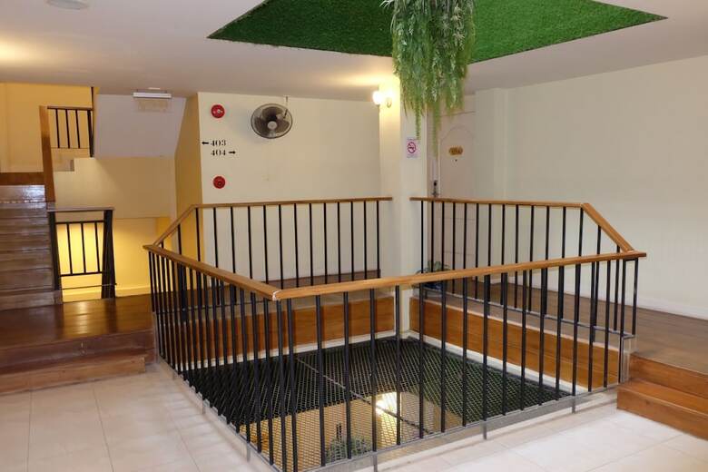 Hotel Siri Poshtel Bangkok