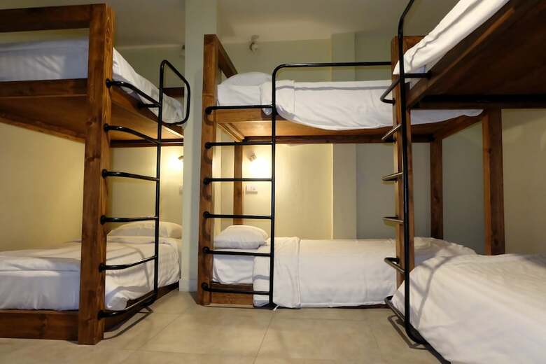 Hotel Siri Poshtel Bangkok