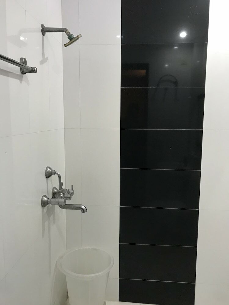 Hotel Nand Kartar Orchid Suites
