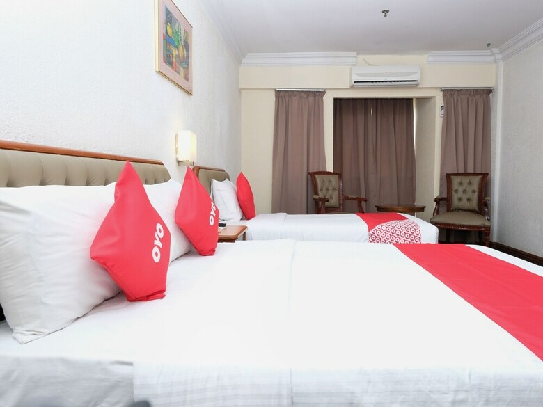 Hotel Oyo 44098 Sutera Inn Prima