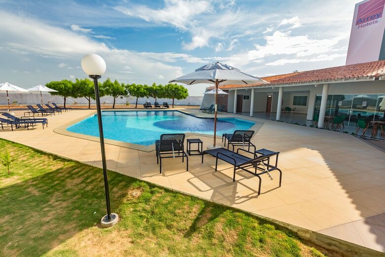Arrey Hotel Beach