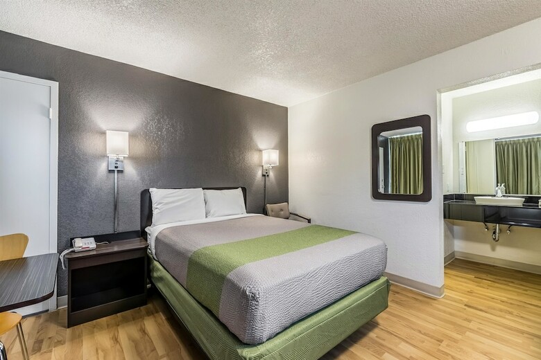 Motel Studio 6 Pekin, Il