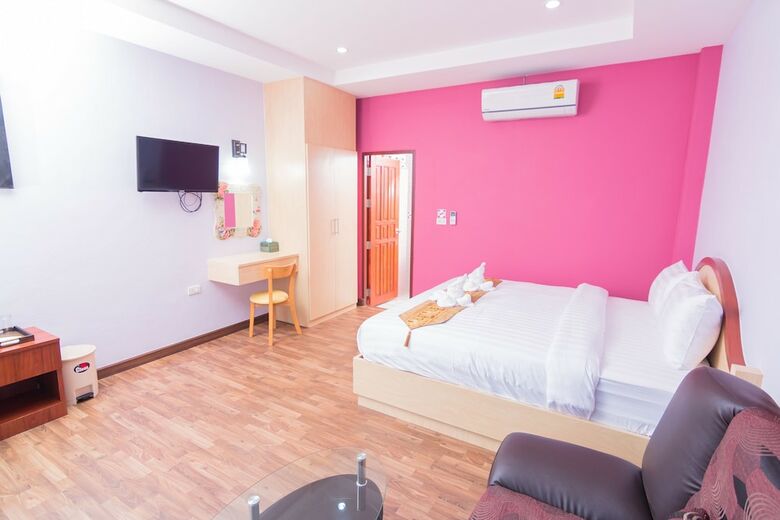 Hotel Samrong Garden Resort