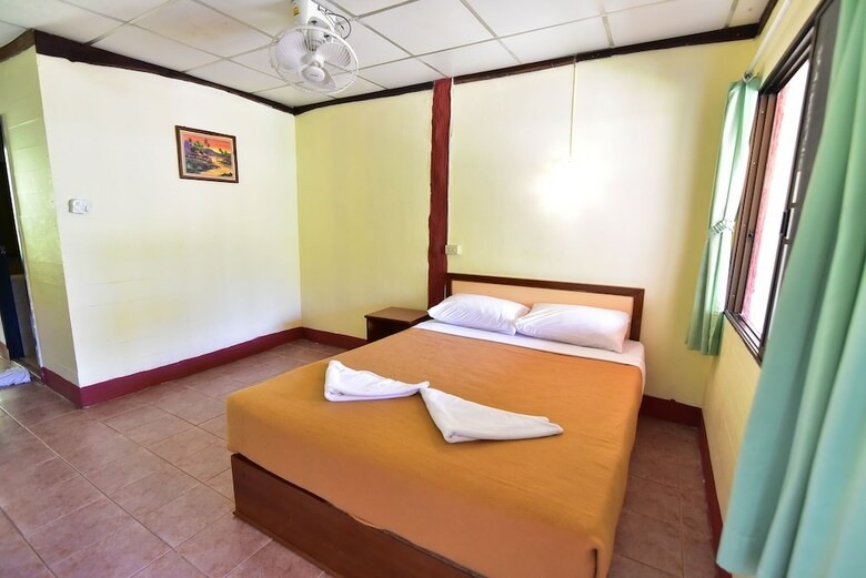 Hotel Koh Ngai Resort Trang