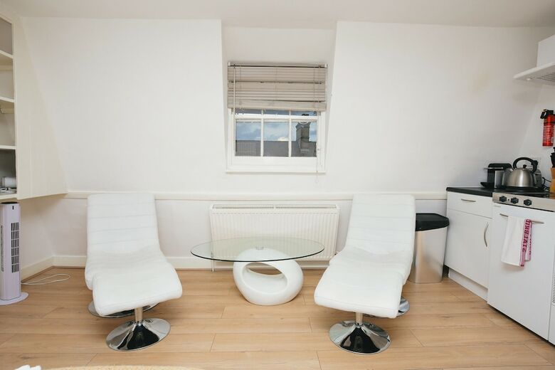 Apartamentos Cambridge City Studios (peymans)