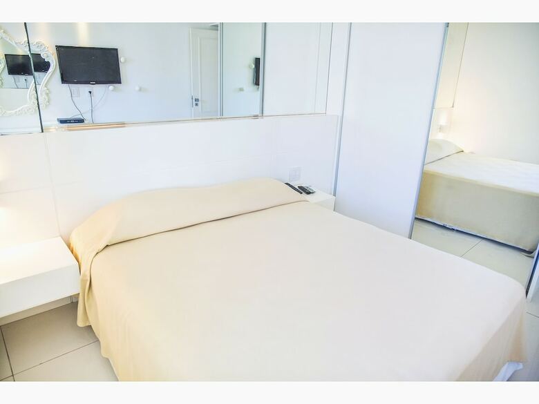 Aparthotel Jump In Bed Ipanema 17