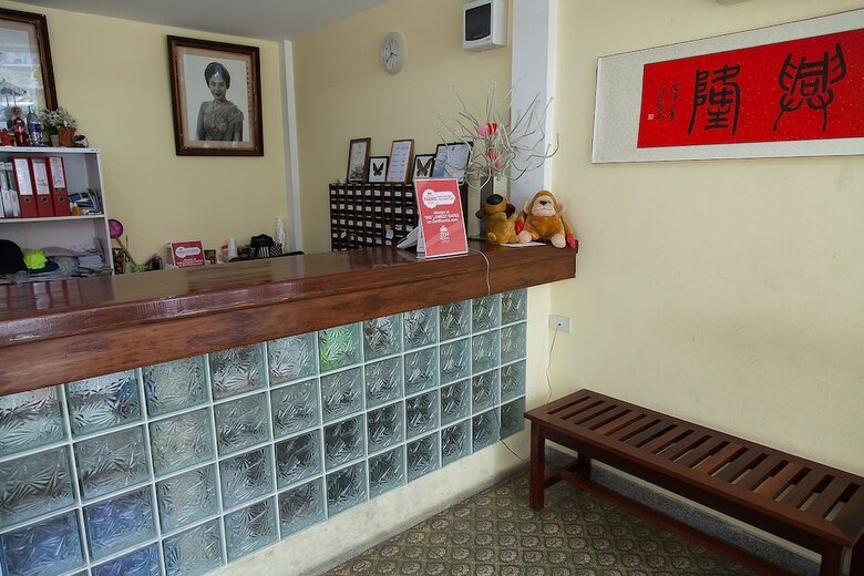 Hotel Zen Rooms Siripong Road