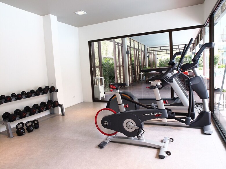 Hotel Zen Premium Soi Naiyang 2