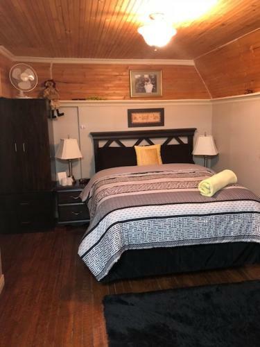 Bed & Breakfast By The Sea Tourist Home
