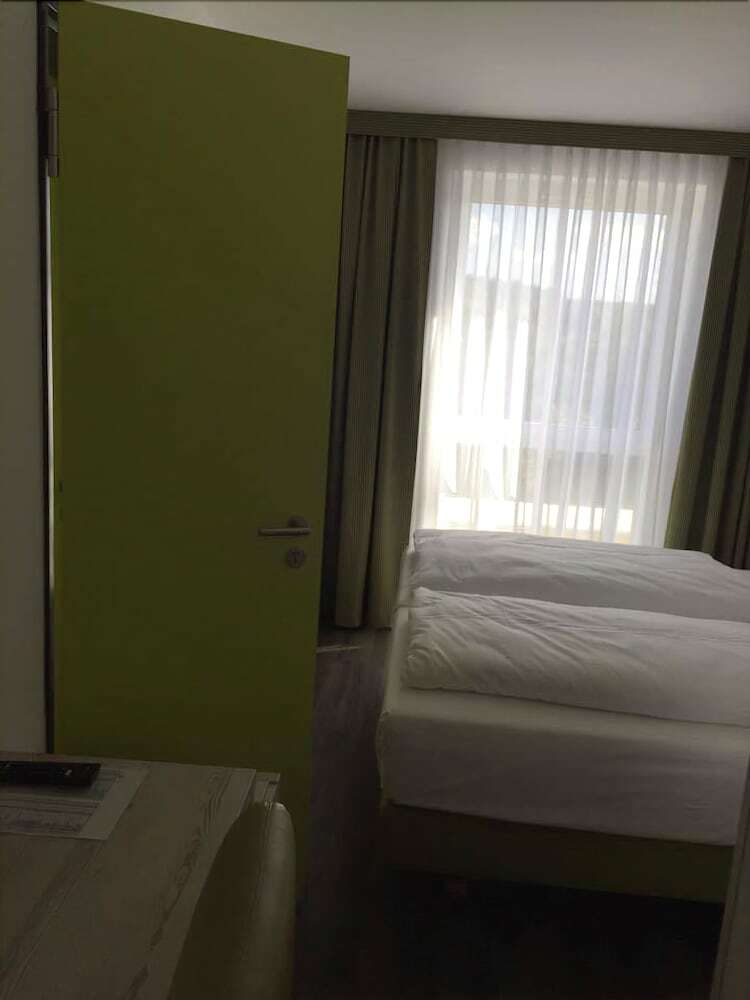 Hotel Novina Sleep Inn Herzogenaurach