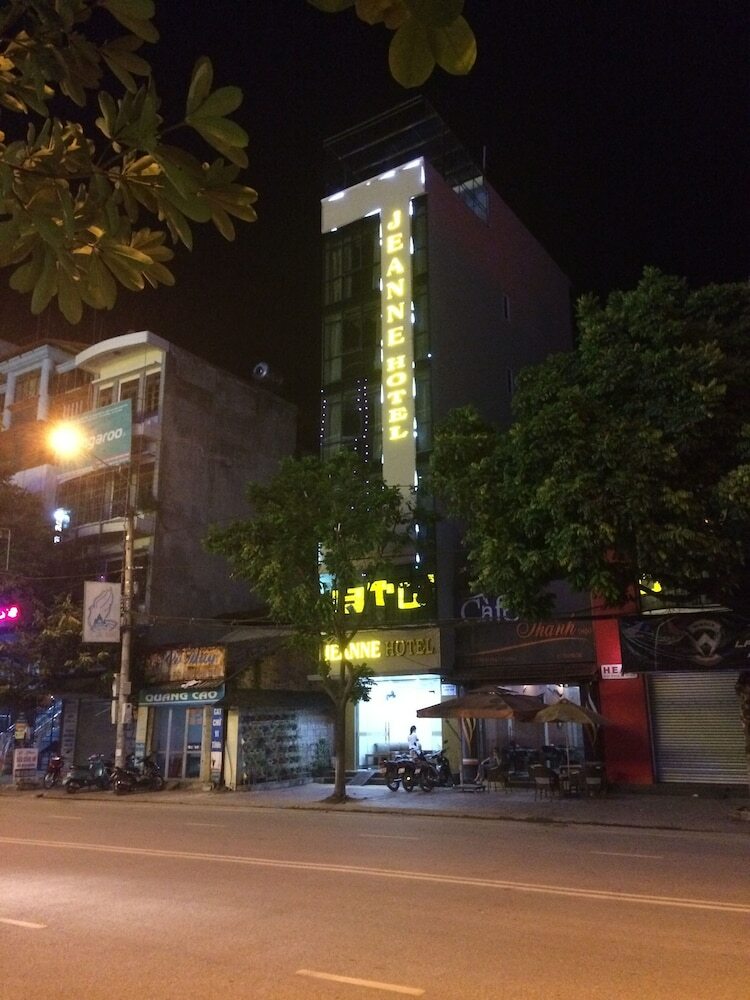 Jeanne Hotel