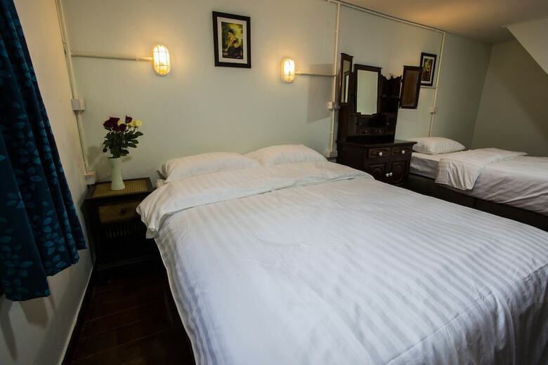 Hostal Baan Gaysorn Hostel