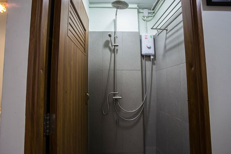 Hostal Baan Gaysorn Hostel