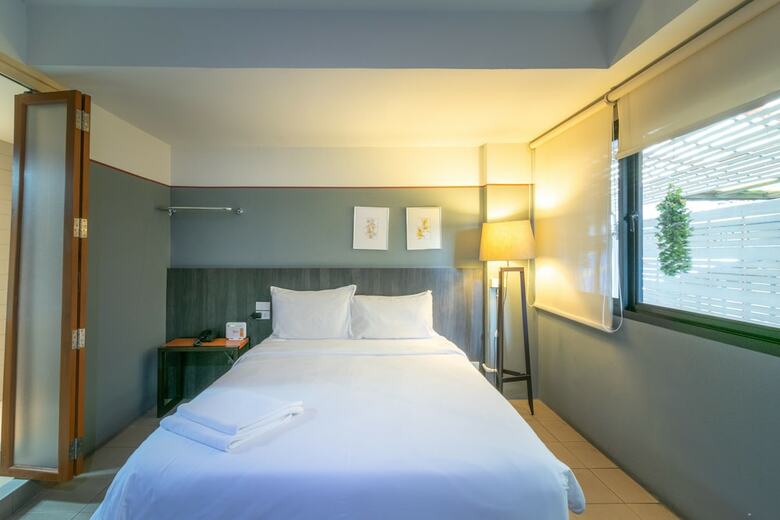 Hotel Escape At Sathorn Terrace