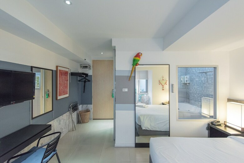 Hotel Escape At Sathorn Terrace