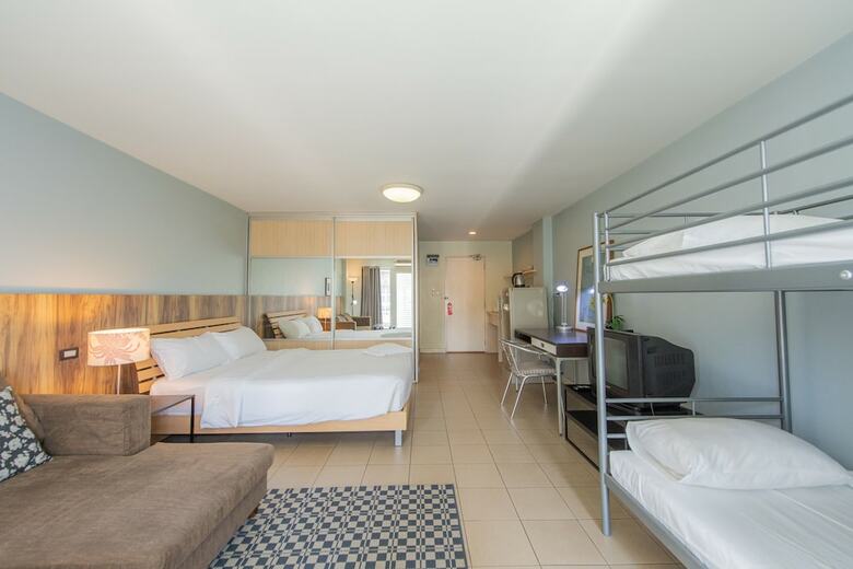 Hotel Sathorn Terrace Apartment