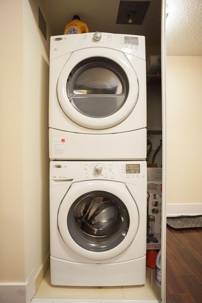Applewood Suites - Luxury 3 Bdrm