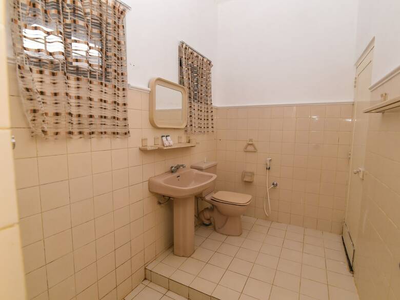 Hotel Oyo 335 King Leisure Residence