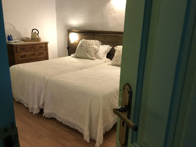 Agroturismo El Estanque Y El Almendro
