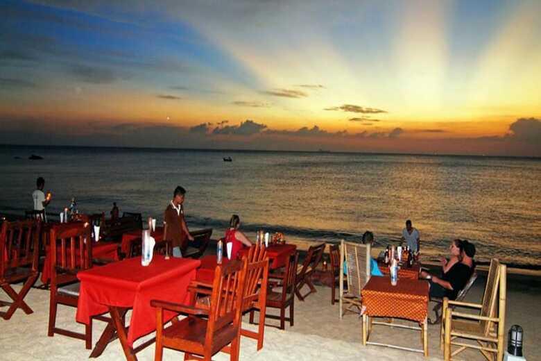 Hotel Lanta Nature Beach Resort