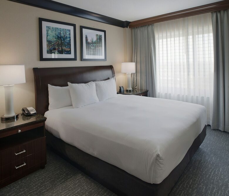 Hotel Doubletree Suites By Hilton Bentonville