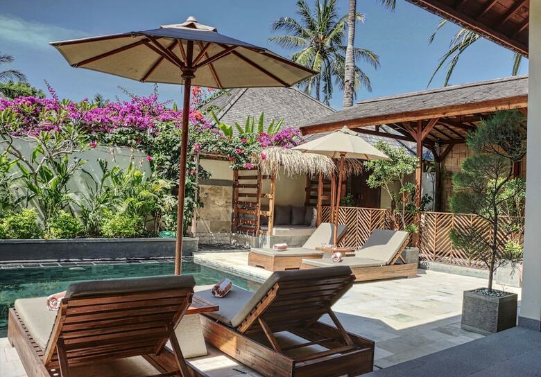 Bed & Breakfast Utara Villas