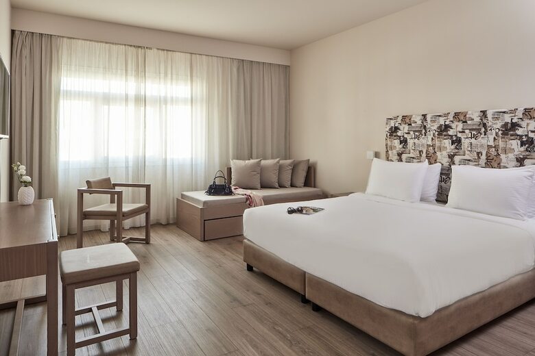 Hotel Civitel Esprit