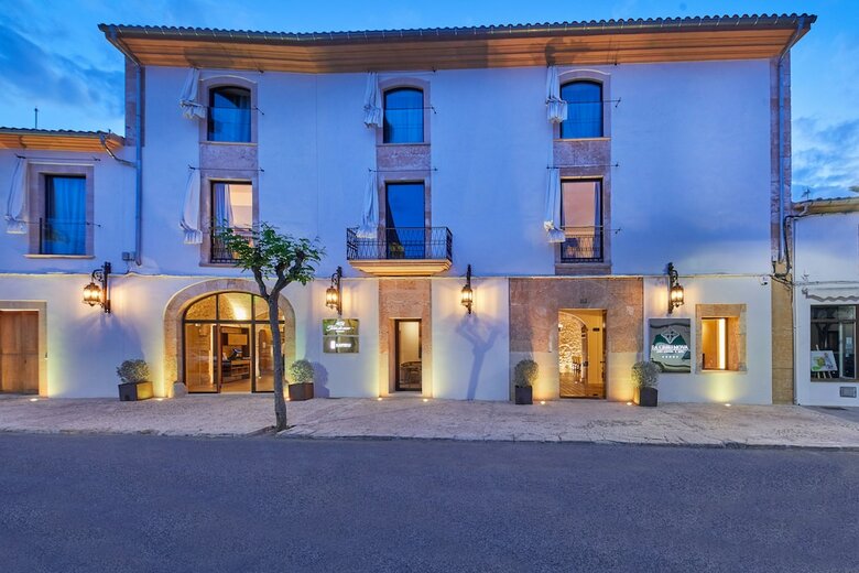 Hotel Sa Creu Nova Petit Palais Art & Spa