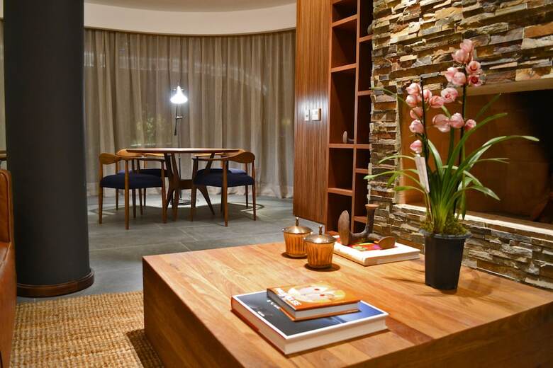 Cottage Puerto Buceo City Hotel