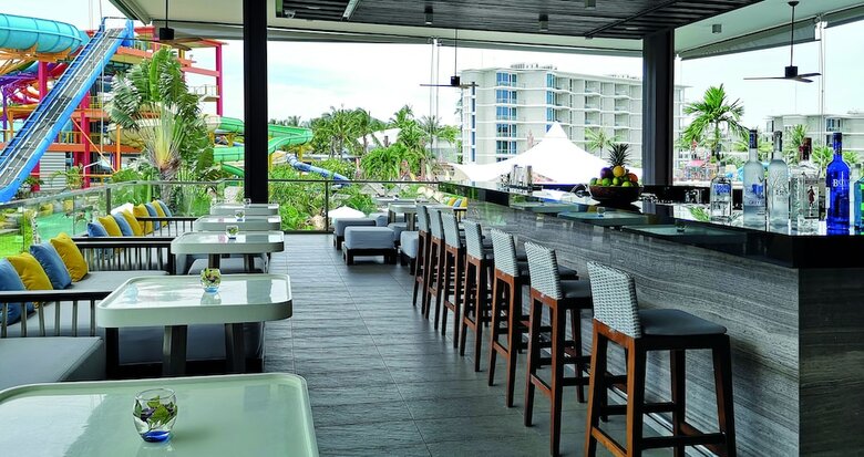Apartamento Splash Beach Resort, Mai Khao, Phuket