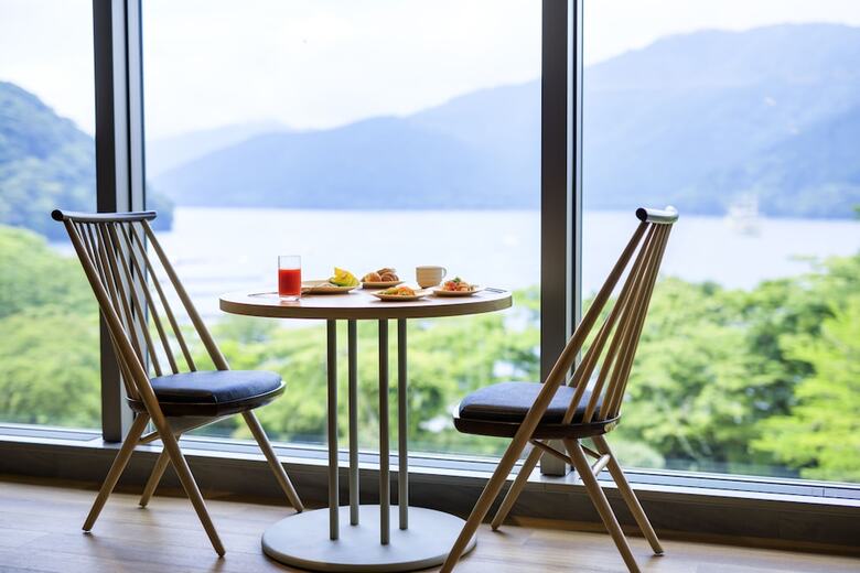 Hotel Hakone Ashinoko Hanaori