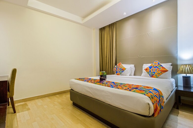 Fabhotel Cabana Gk1