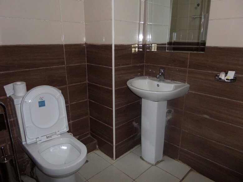 Hotel Rita's Events And Suites