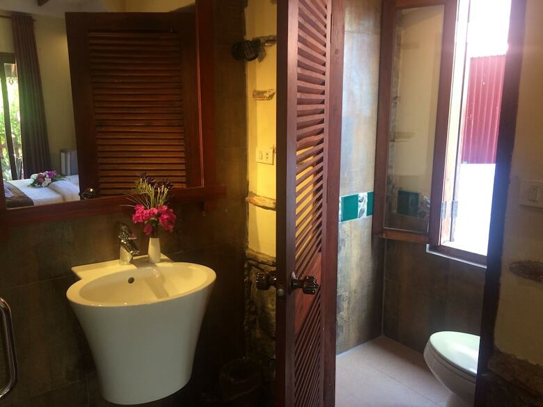 Hotel Chaluenxay Villa