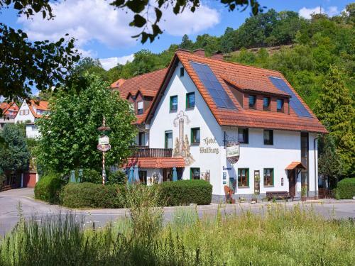 Hostal Hotel Landgasthof Wallburg