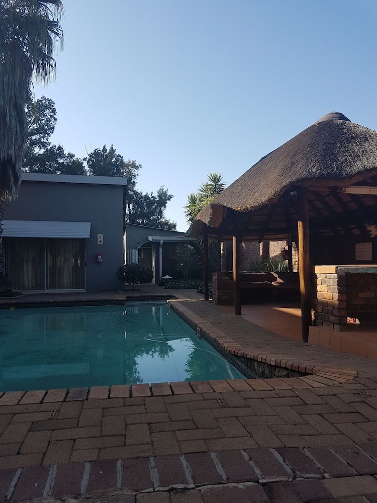 Hotel Blue Sparrow Guest House