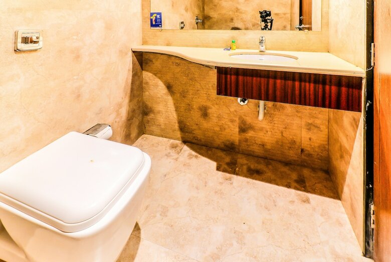 Fabhotel Adlon Andheri East
