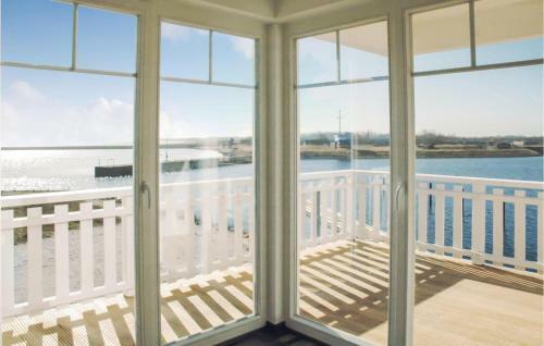 Wei�e Strandvilla/56a O