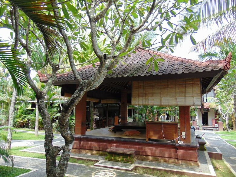 Bed & Breakfast Leggies Bungalows