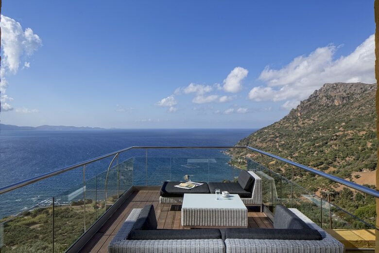 Ravdoucha Epavlis - Villa Eleni