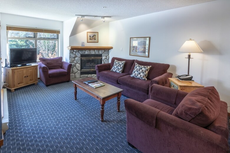 Lake Placid Lodge By Whiski Jack