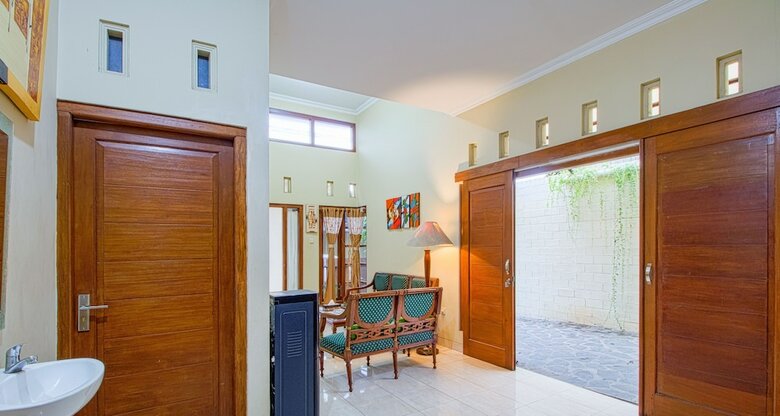 Hotel Zen Rooms Mj Timoho